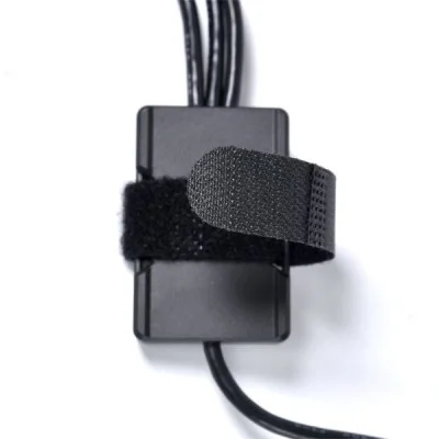 Lian Li USB 2.0 Hub, 1 to 3 Hub, Supports UNI Fan Series Controller